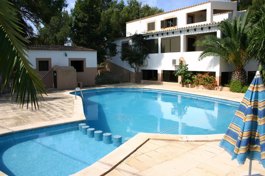 Viviendas Turisticas Vacacionales Allida Playa Migjorn Exterior foto