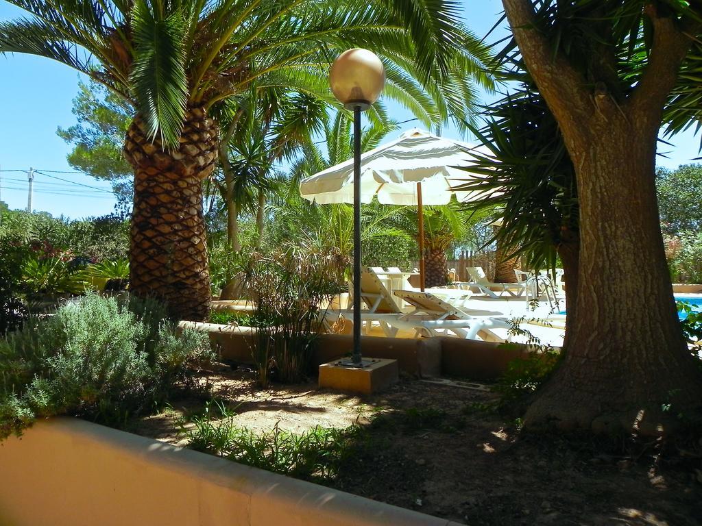 Viviendas Turisticas Vacacionales Allida Playa Migjorn Exterior foto