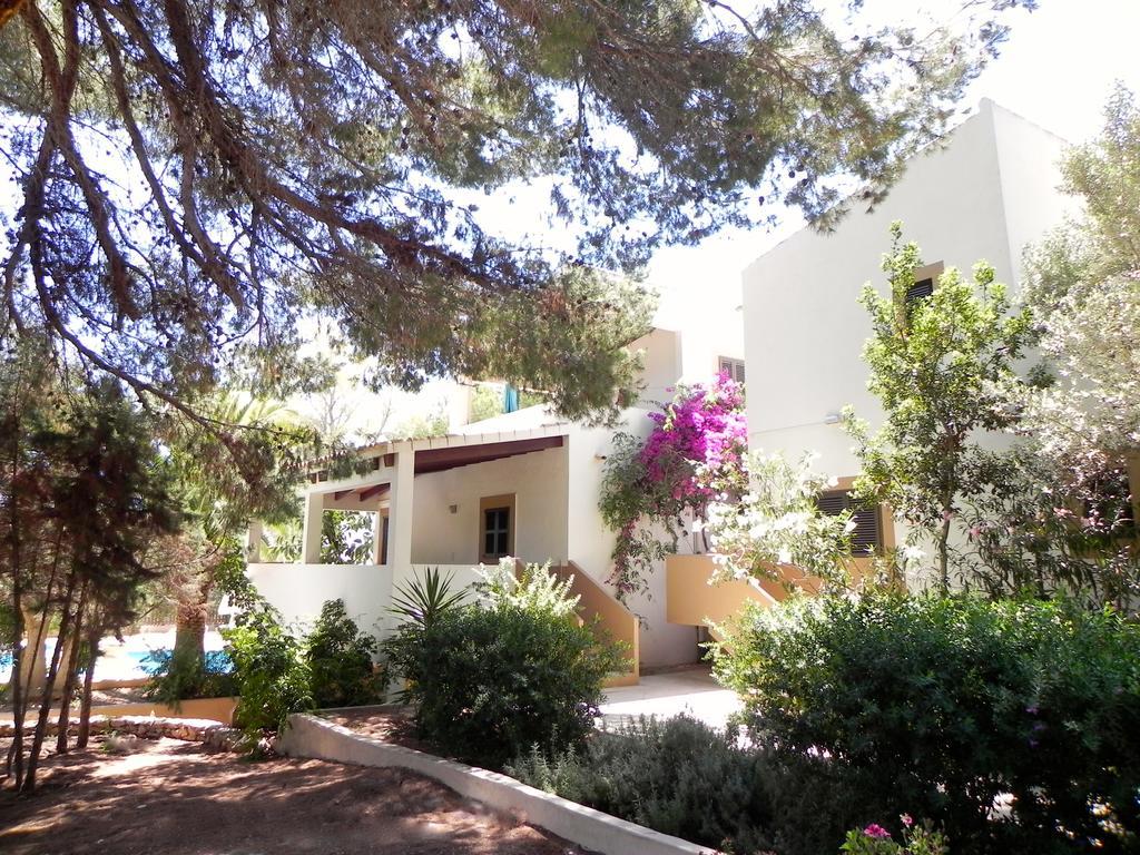 Viviendas Turisticas Vacacionales Allida Playa Migjorn Exterior foto