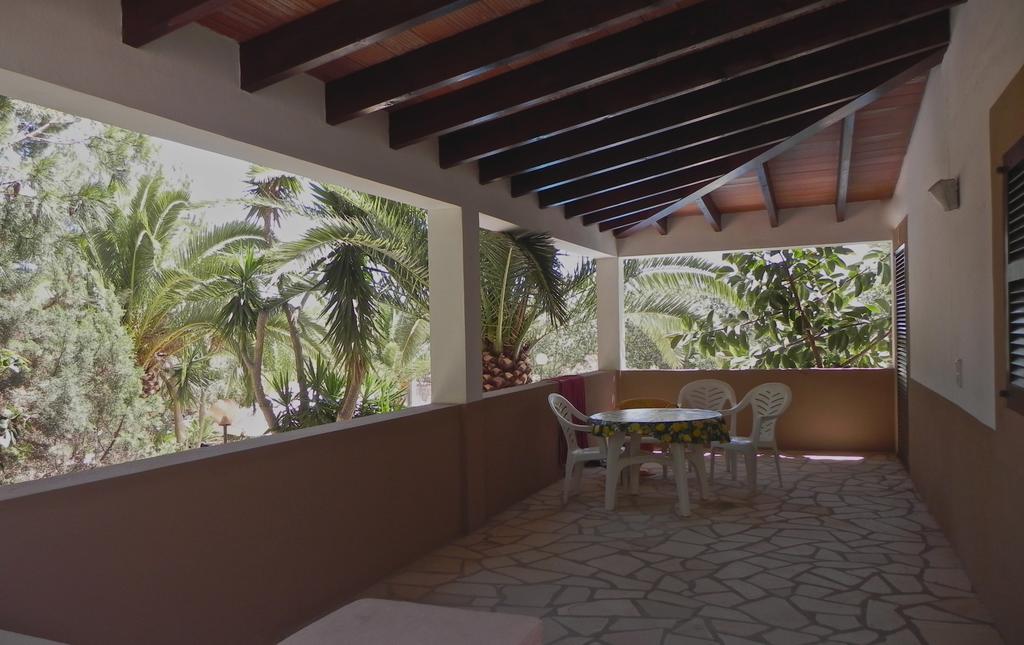 Viviendas Turisticas Vacacionales Allida Playa Migjorn Exterior foto